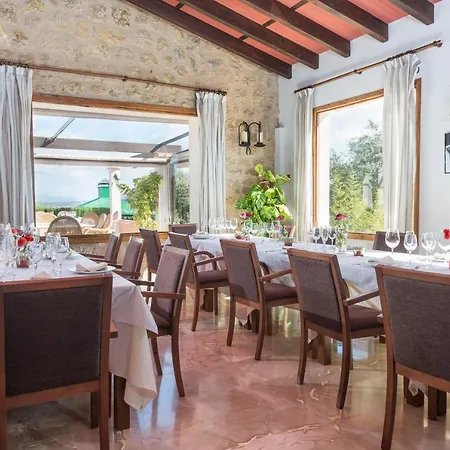 Son Capellet Villa *